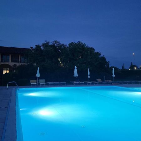 리볼텔라 Dolce Blu Sirmione 아파트 외부 사진
